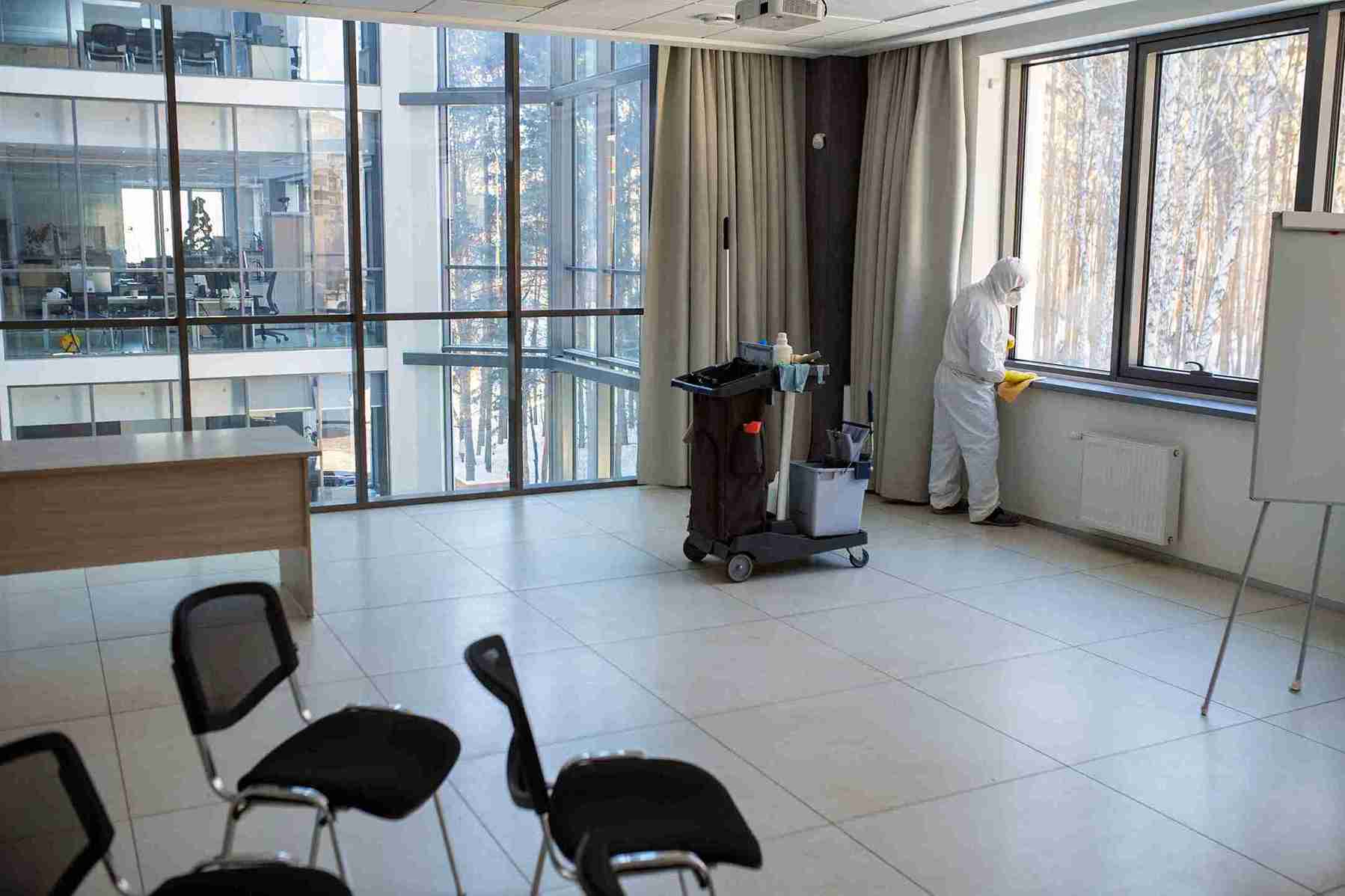 Reception and Lobby Area Cleaning